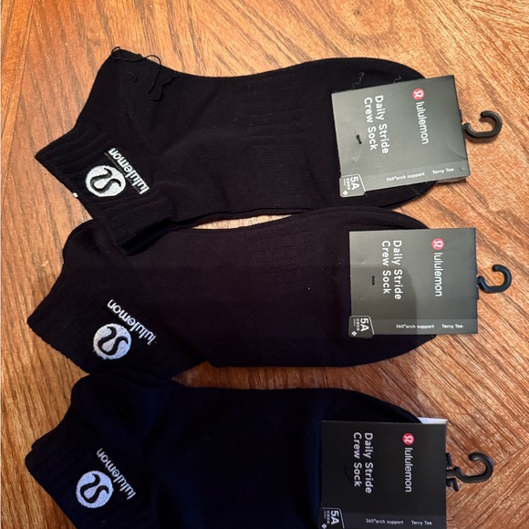 lululemon athletica Black Crew Socks Trio - Picture 1 of 1